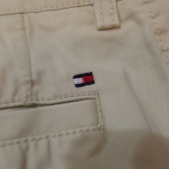 🧡EUC Tommy Hilfiger Chinos - Picture 5 of 5